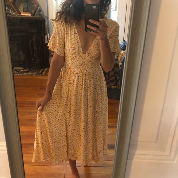 Free People 🌼 in full bloom 🌼 ivory yellow dress - Picture 2 of 7